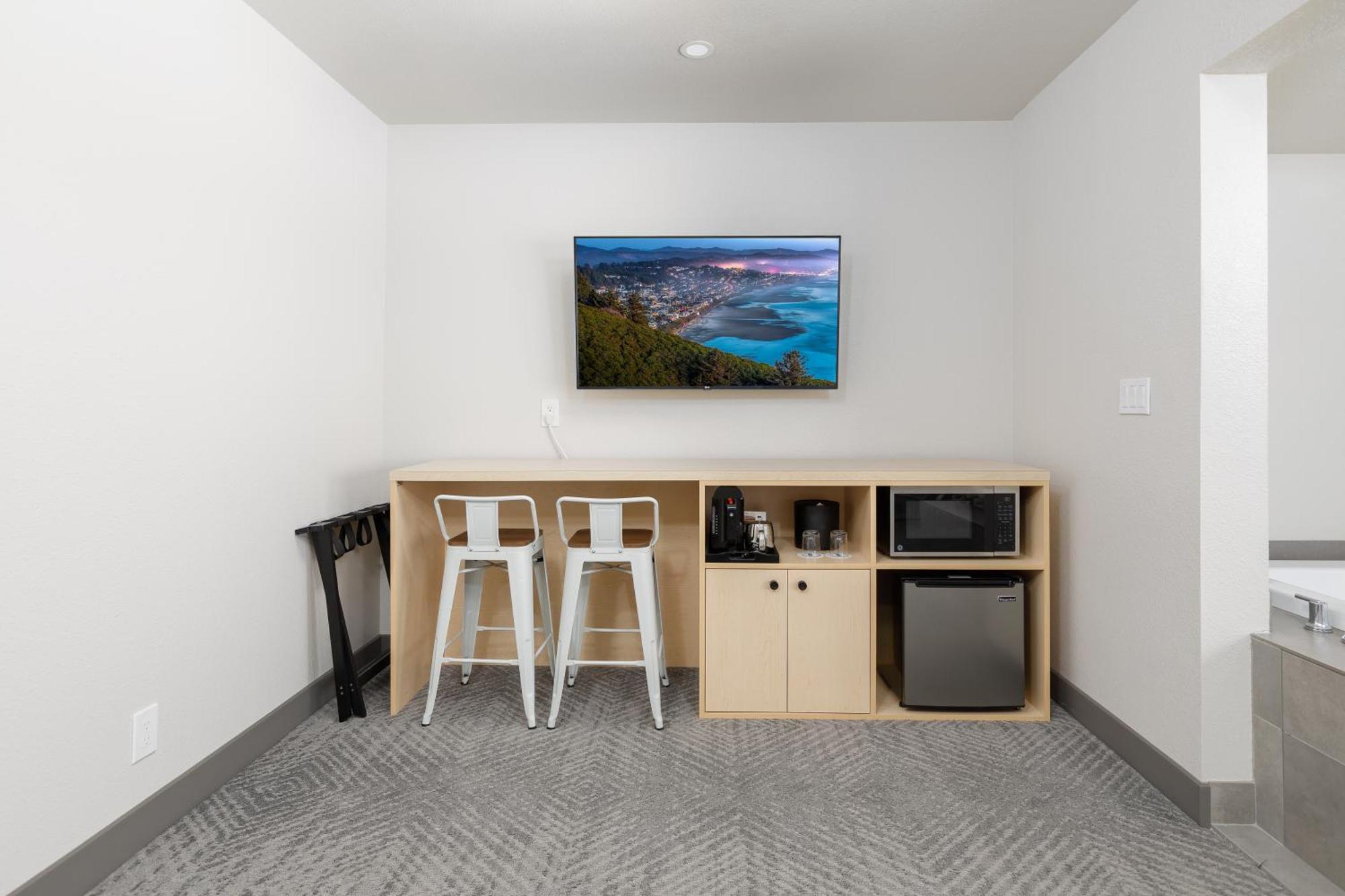 Surfland Hotel Линкън Сити Стая снимка