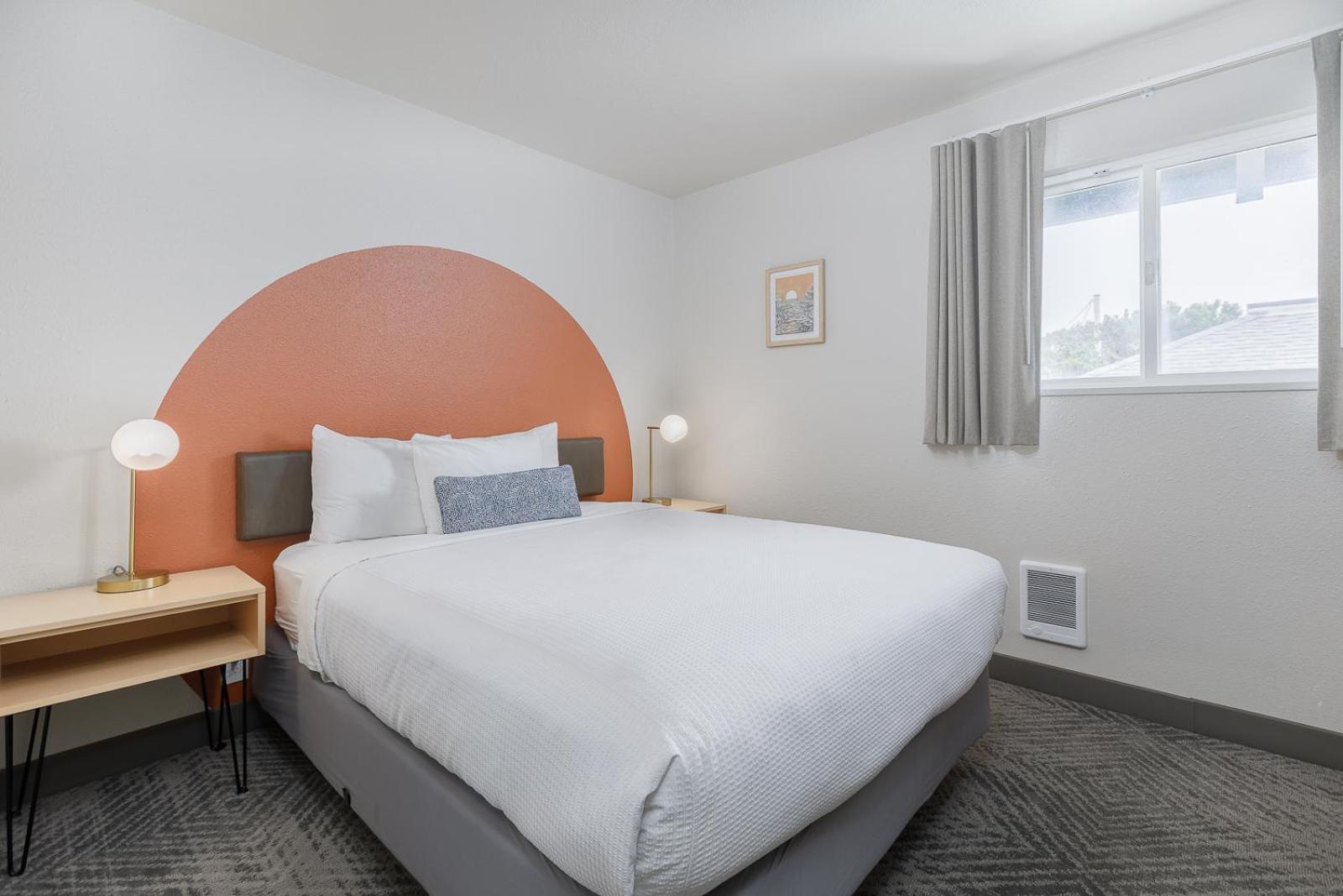 Surfland Hotel Линкън Сити Стая снимка